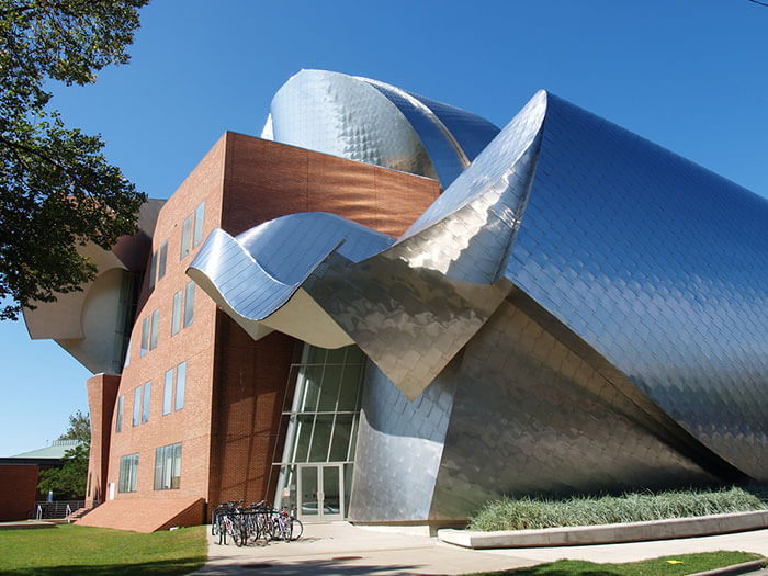 Cảm hứng từ những tòa kiến trúc táo bạo của KTS Frank Gehry