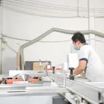 Sản xuất phôi bằng máy cưa bàn trượt